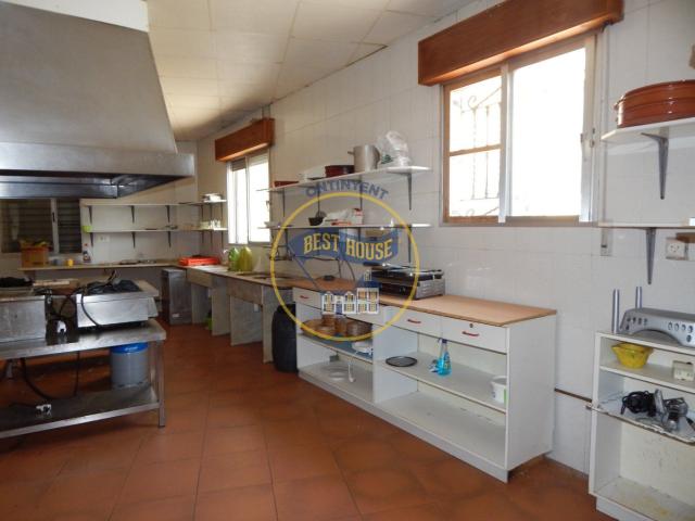 GRAN RESTAURANTE CON VIVIENDA EN PLANTA SUPERIOR