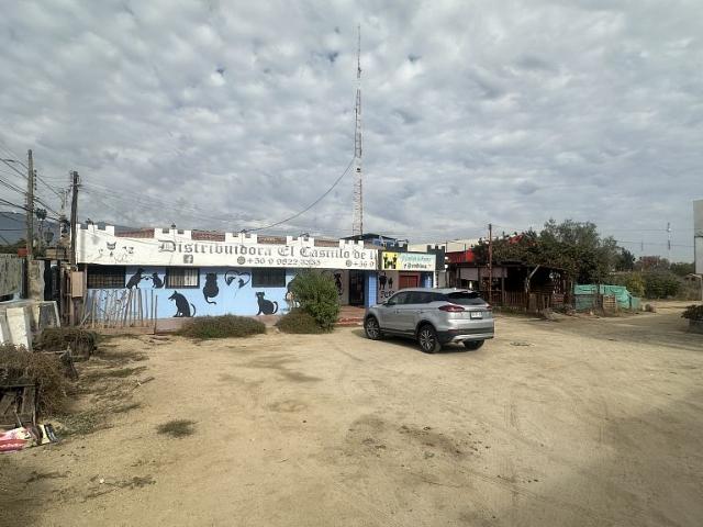 GRAN TERRENO COMERCIAL CON 290 M2 CONTRUIDOS CENTRO OLMUE