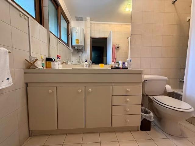 Gran terreno con cómoda casa. Del Maillin. Colegio Mayflower | 4 dormitorios por 17600.00 en Lo Barnechea