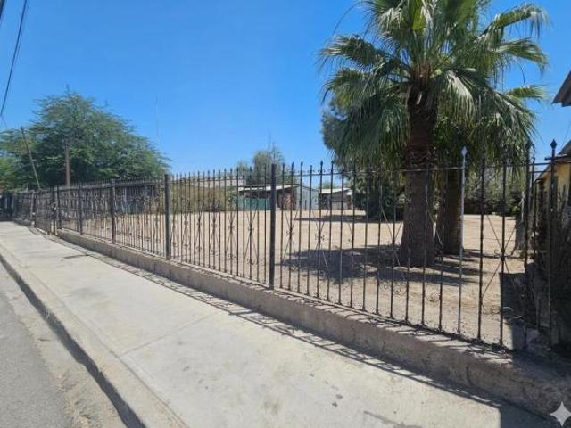 GRAN TERRENO EN VENTA EN CALLE 1