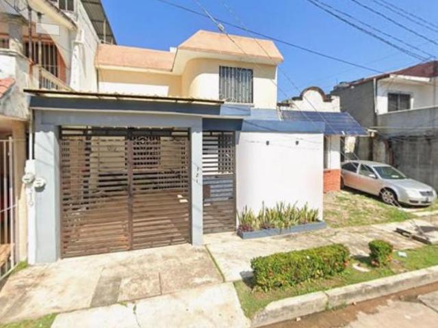 GRAN VENTA DE CASA