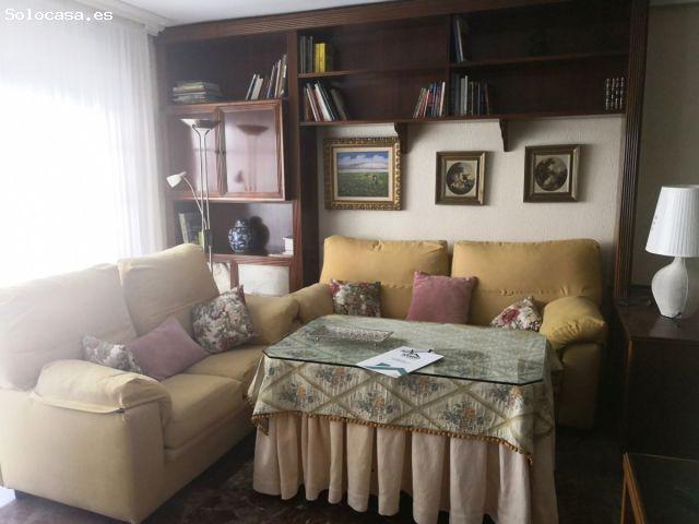 GRAN VIVIENDA CON SALÓN DOBLE COMPLETA DE MUEBLES JUNTO AL RECTORADO AVDA DE MEDINA AZAHARA