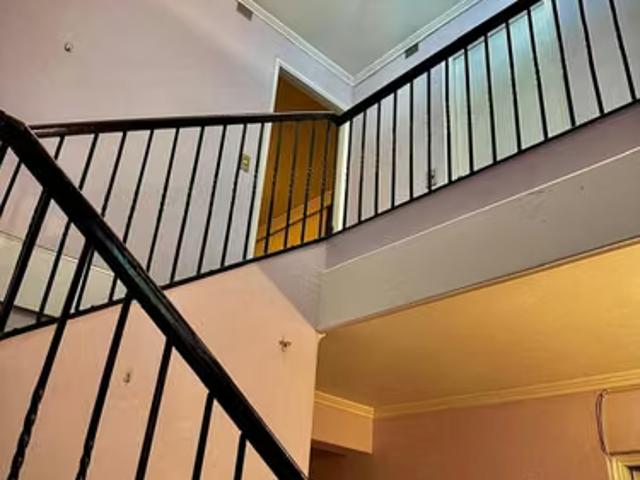 Gran y bella casa en venta | 5 dormitorios por 6586.00 en Peñaflor