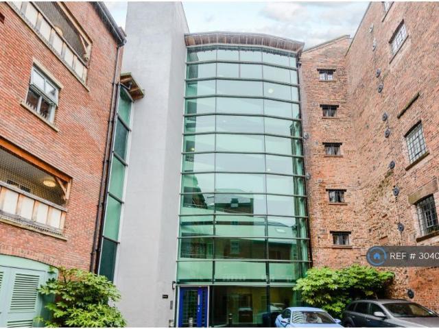 Granary Wharf, Chester, CH3 3 bed flat to rent £1,400 pcm £323 pw