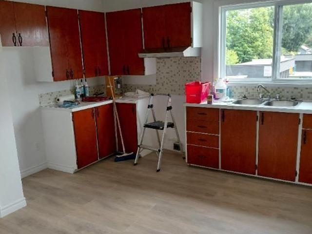 Granby Logement 5 1/2 location $1300.00/mois