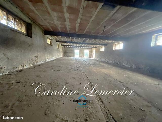 Grange 1 pièce 170 m²