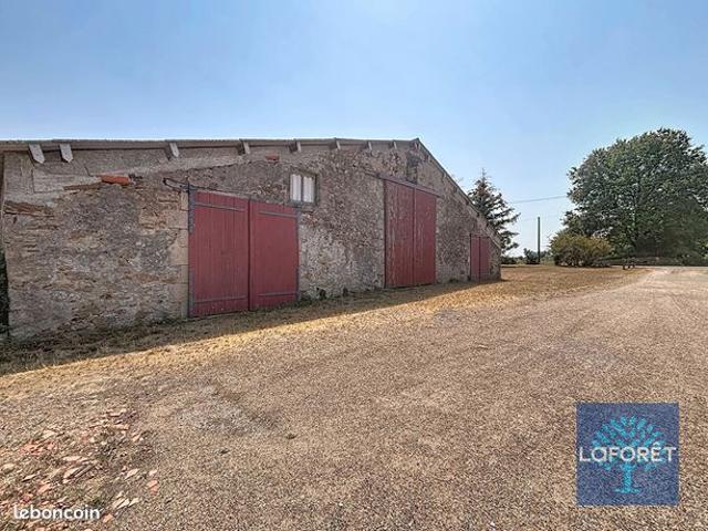 Grange 1 pièce 350 m²