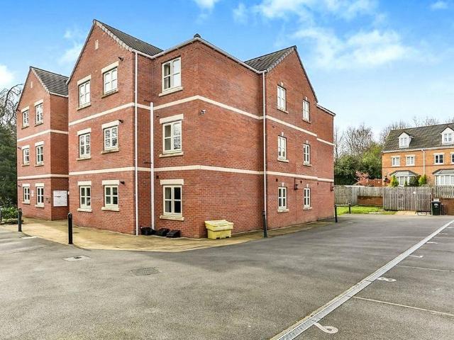 Grange Court, Barnsley S73 2 bed flat to rent £750 pcm £173 pw