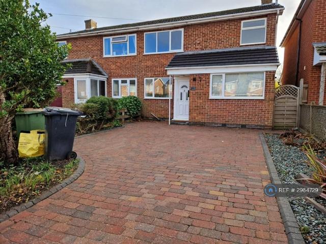 Grange Close, Ashby De La Zouch, LE65 3 bed semi detached house to rent £1,595 pcm £368 pw