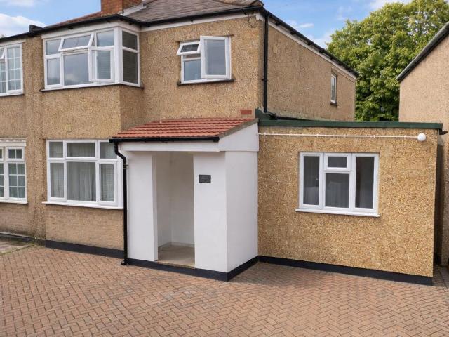 Grange Close, Hayes UB3, London