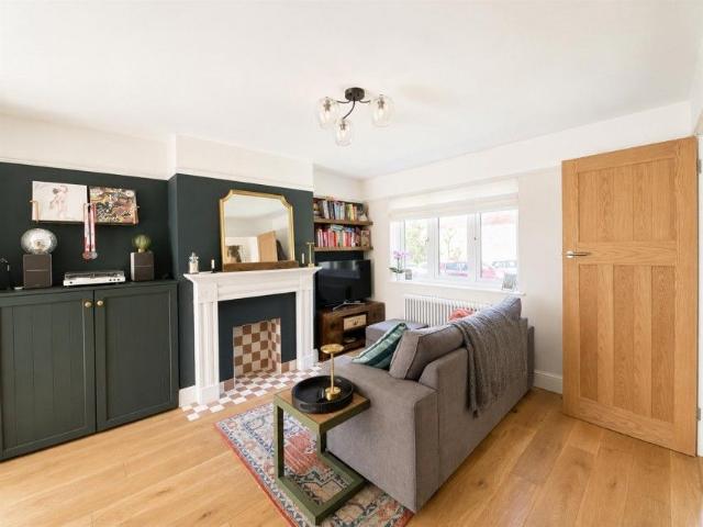 Grange Close North, Henleaze, Bristol, BS9 4BY