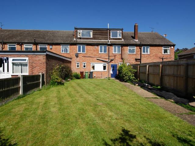 Grange Crescent, Lincoln 3 bed apartment to rent £900 pcm £208 pw