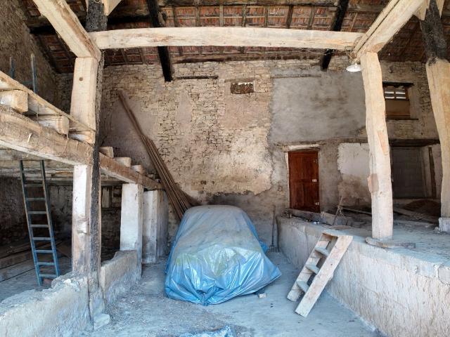 Grange à fort potentiel à Goviller 54