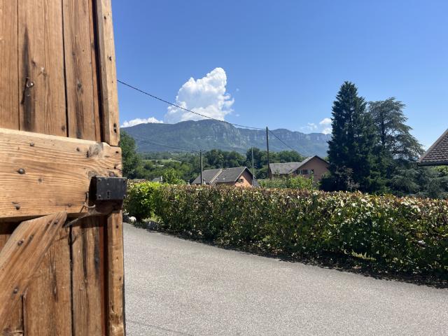 Grange à rénover à GRESY SUR AIX
