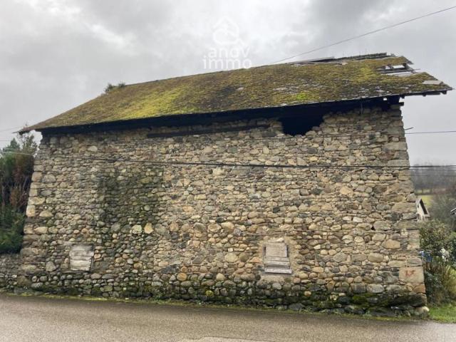 Grange à Rénover sur terrain constructible 1000m2 Saint Mart