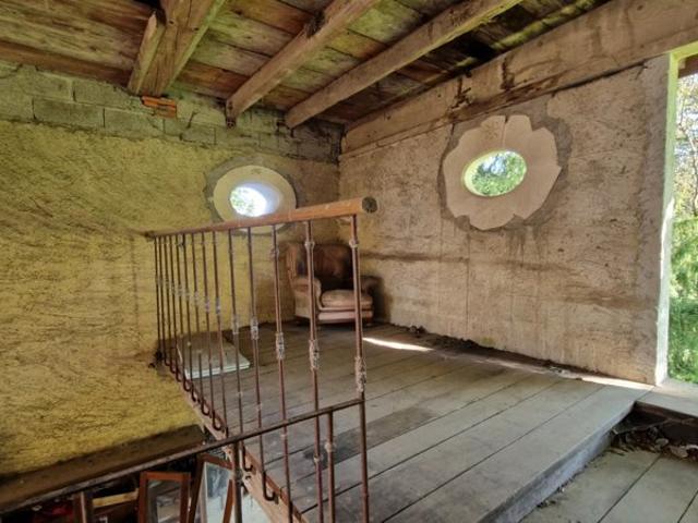 Grange à rénover: 400m² de planché avec permis purgé sur le montcel 73100