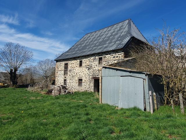 GRANGE A RENOVER