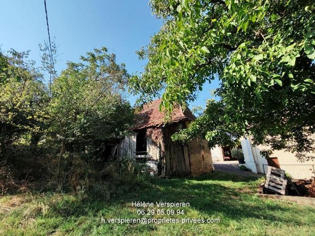 GRANGE A RESTAURER SUR UN TERRAIN 508 M2