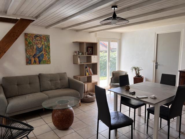 Grange aménagée 4 chambres grand terrain pour chevaux