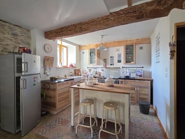 Grange aménagée Gaillagos 3 pièces 89 m2