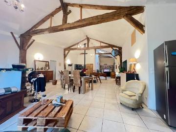 Grange aménagée Lhommaize 4 pièce s 200 m2