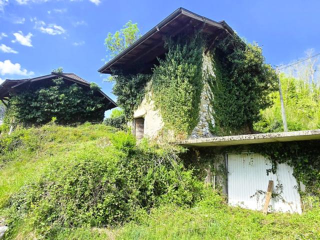 Grange de 50 m2 sur 143 m2 de terrain