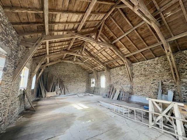 Grange de caractère fort potentiel !