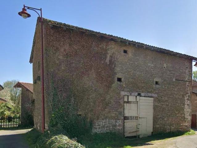 Grange de charme à rénover Fort potentiel à moins de 15 km de Limoges