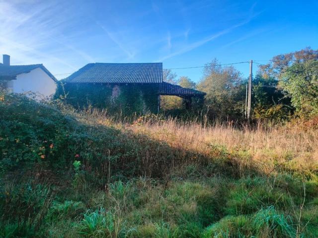 Grange, Hangar, Terrain et Maison