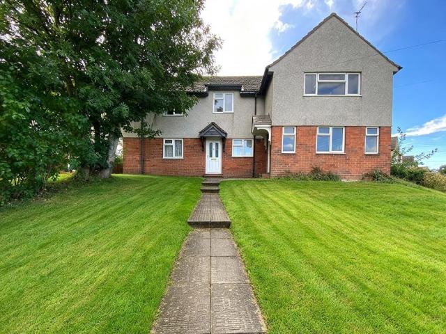 Grange Lane, Stourbridge, DY9 2 bed terraced house to rent £995 pcm £230 pw