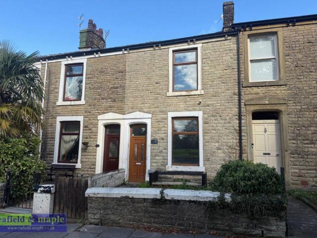 Grange Street, Clayton Le Moors. 3 bed terraced house to rent £850 pcm £196 pw