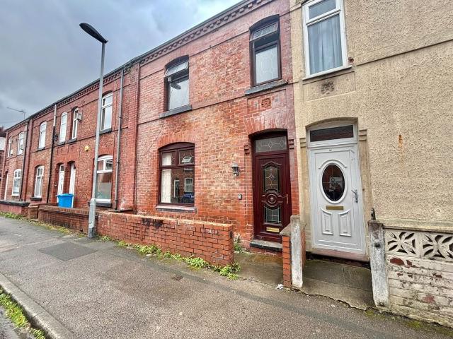 Grange Street, Failsworth, Oldham M35, 3 bed terraced house to rent, £1,150 pcm | PrimeLocation