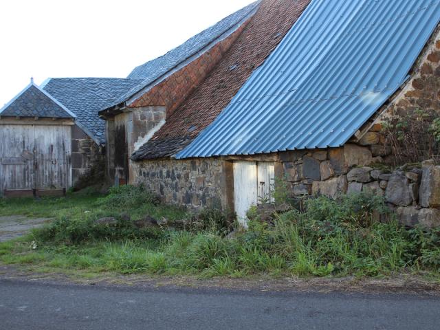 GRANGE PROCHE SALERS