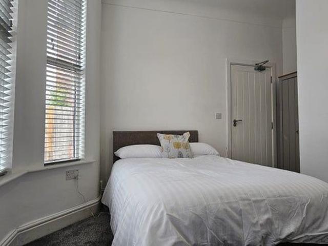 Grange Road West, Birkenhead CH43, 3 bed shared accommodation to rent, £1,545 pcm | PrimeLocation
