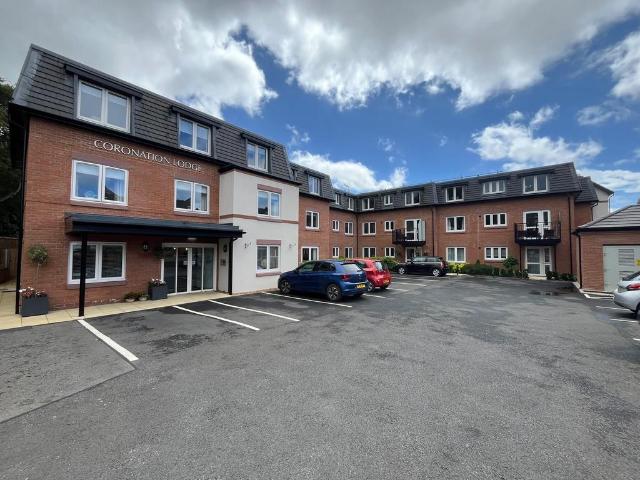 Grange Road, West Kirby, Wirral 2 bed apartment to rent £2,300 pcm £531 pw