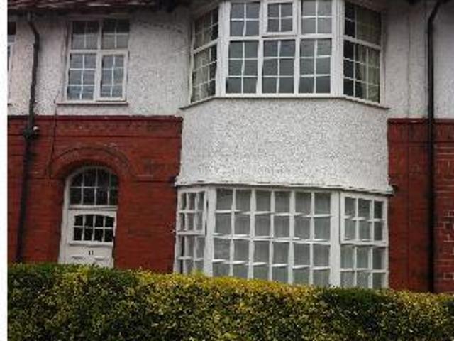 GRANGE ROAD, CHESTER, CH2 2AN Studio to rent £850 pcm £196 pw