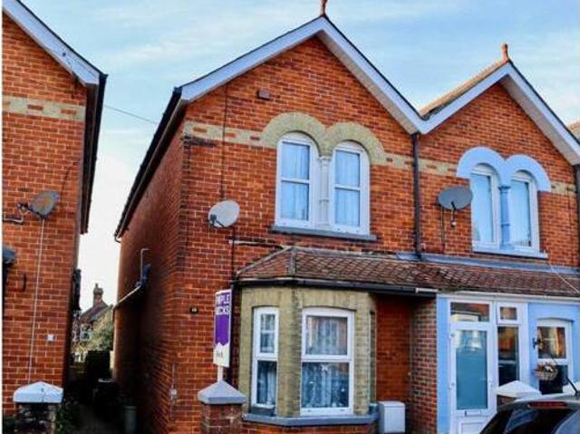Grange Road, East Cowes, 2 Bedroom Terraced