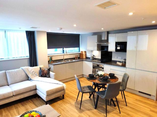 Grange Road, Middlesbrough TS1 2 bed apartment to rent £1,350 pcm £312 pw