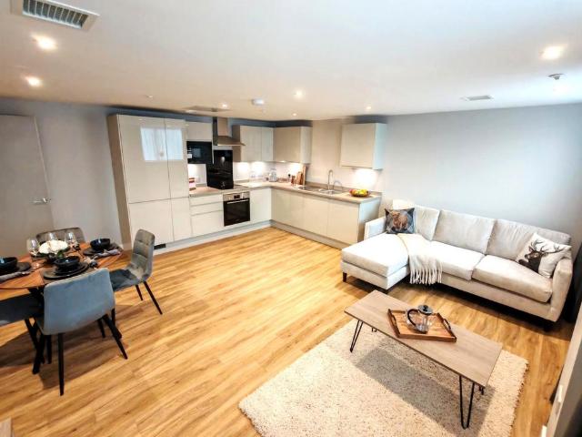 Grange Road, Middlesbrough TS1 2 bed apartment to rent £1,350 pcm £312 pw