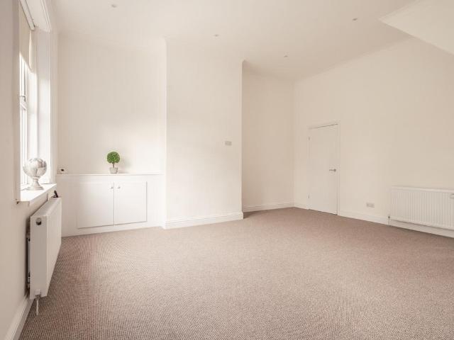 Grange Road, Newcastle Upon Tyne NE15 3 bed terraced house to rent £1,100 pcm £254 pw