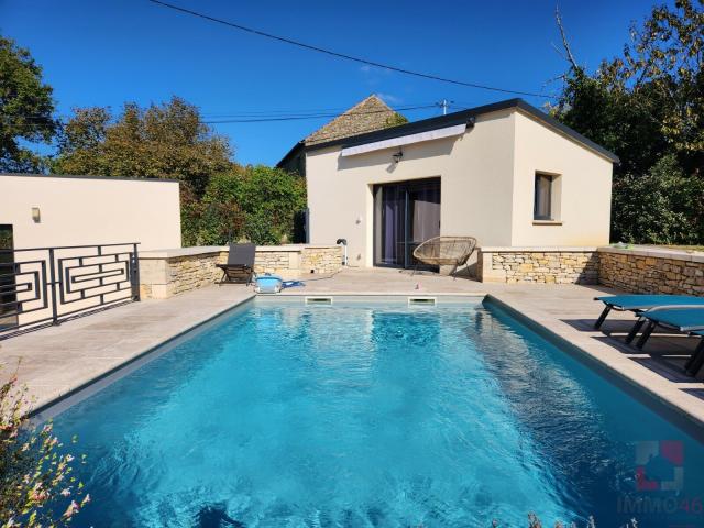 Grange rénovée avec piscine et dépendance 135m² Salviac