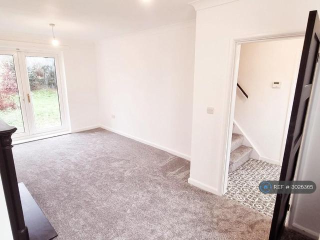Grangefield Avenue, Doncaster, DN11 3 bed terraced house to rent £895 pcm £207 pw