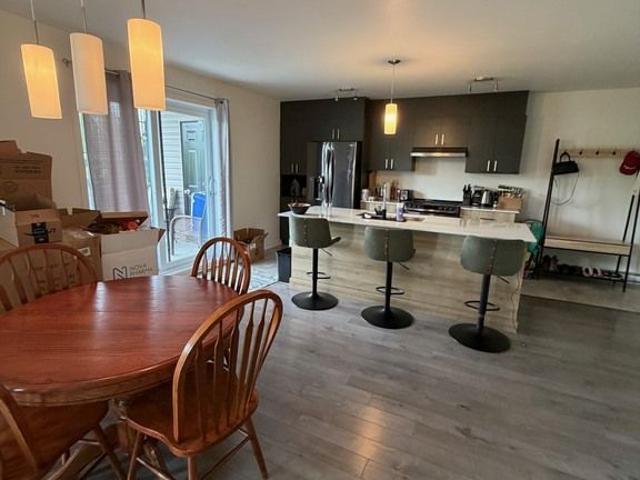 Grand 41/2 Secteur Tranquille