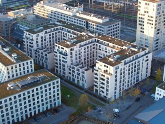 grand 4.5 pièces situé dans un emplacement central