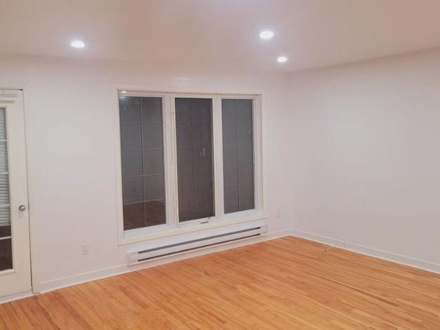 Grand 5½ Récemment Rénové – Haut Duplex