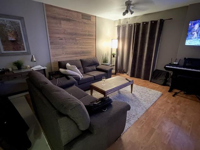 Grand 5 1/2, Rez De Jardin