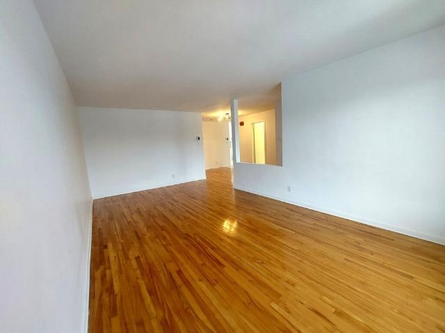 Grand 3 Chambres 5 ½ Large 3 Bedroom