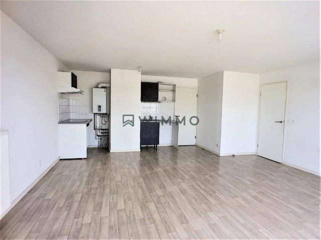 Grand T3 avec balcon de 12m² dans résidence BBC