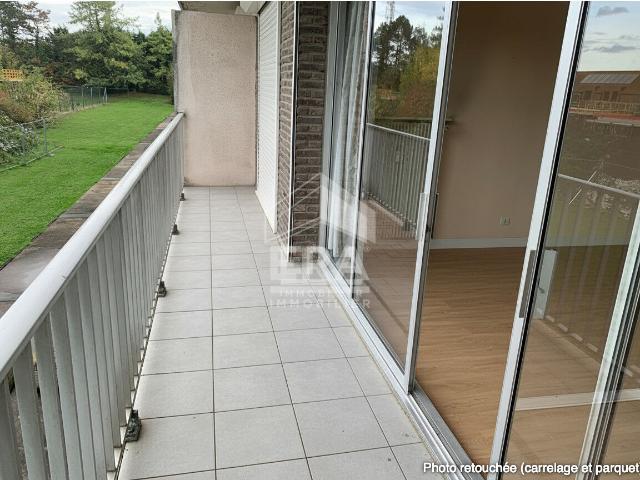 Grand T3 avec 2 balcons, cave et parking