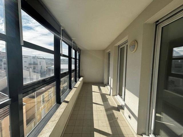 Grand T3 de 93m² proche Jean Macé, Lyon 7